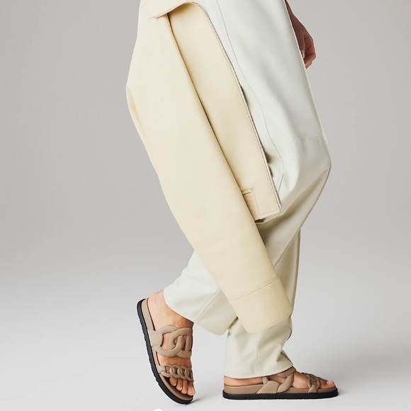 Hermes - Extra Sandal in Beige Sable: EU size 38 - Picture 3 of 5